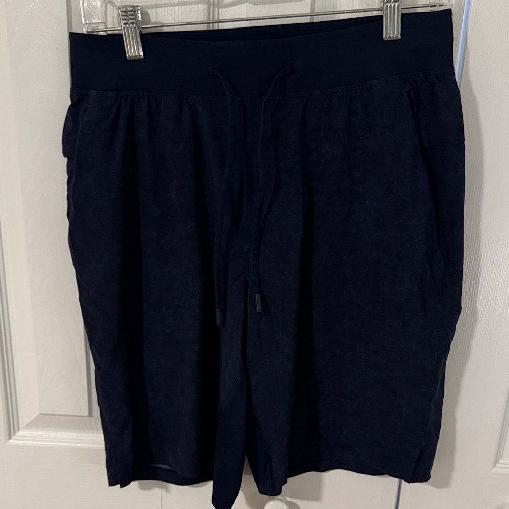 Men's Lululemon T.H.E. Linerless 9” shorts